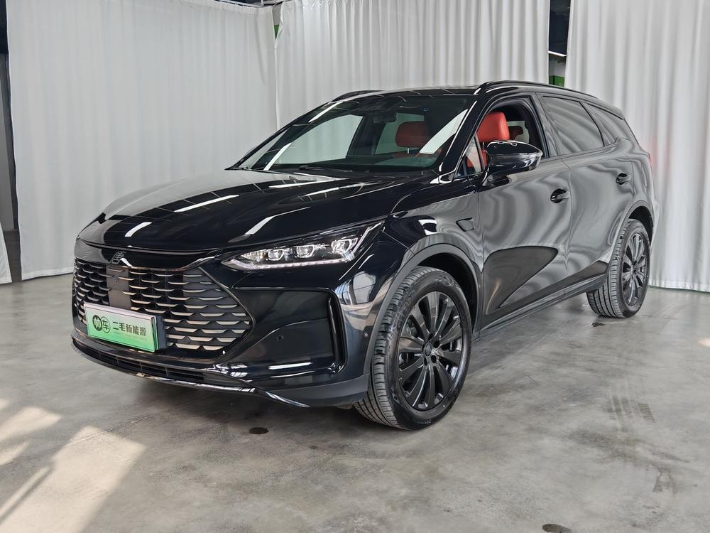 BYD Tang DM 2025 — фото автомобиля