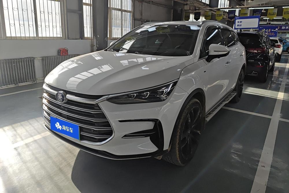 BYD Tang DM 2021 — фото автомобиля