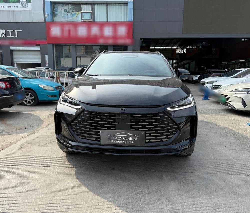 BYD Tang DM 2025 — фото автомобиля