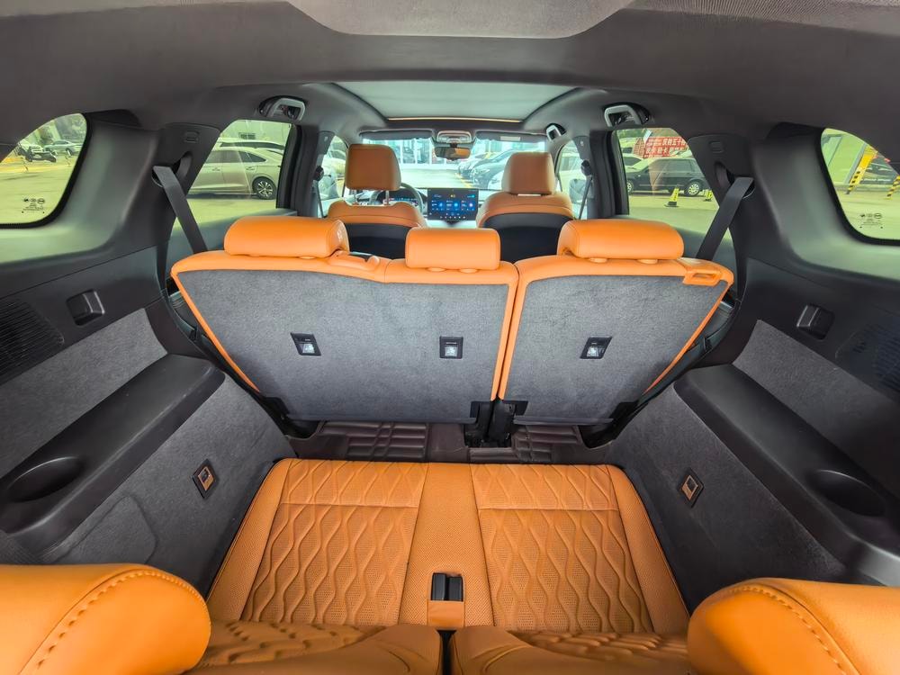 BYD Tang DM 2023 — фото автомобиля
