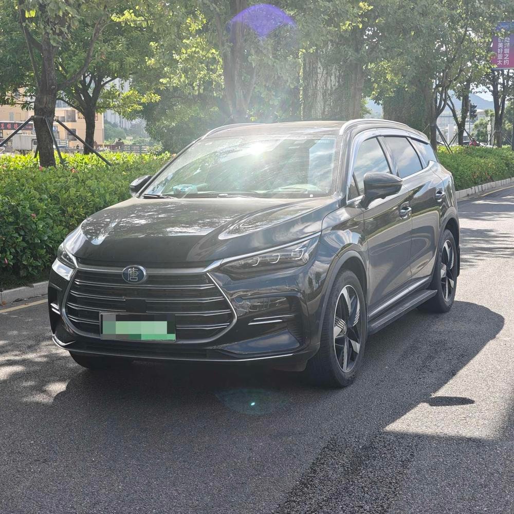 BYD Tang DM 2023 — фото автомобиля