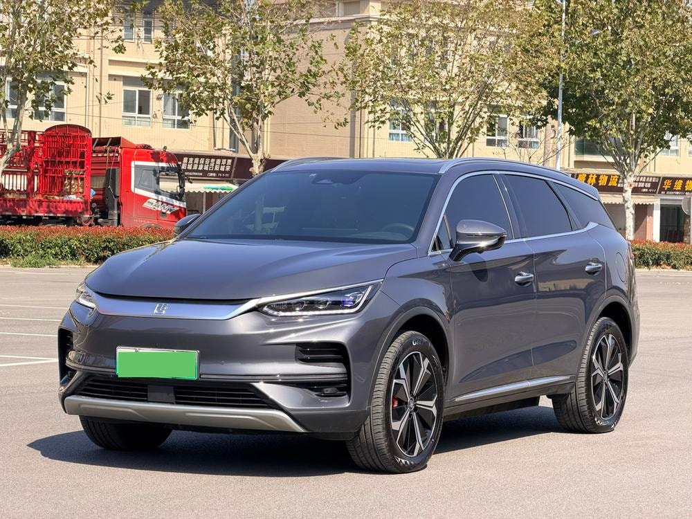 BYD Tang EV 2022 — фото автомобиля