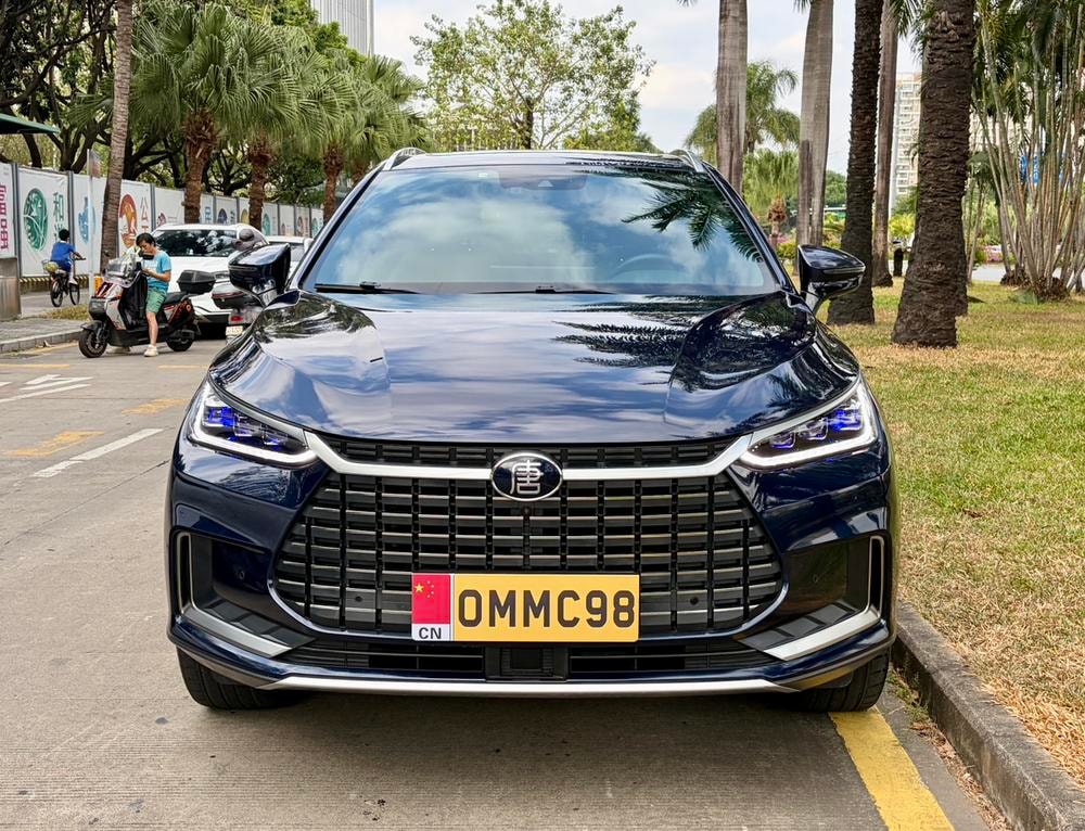 BYD Tang EV 2021 — фото автомобиля 1