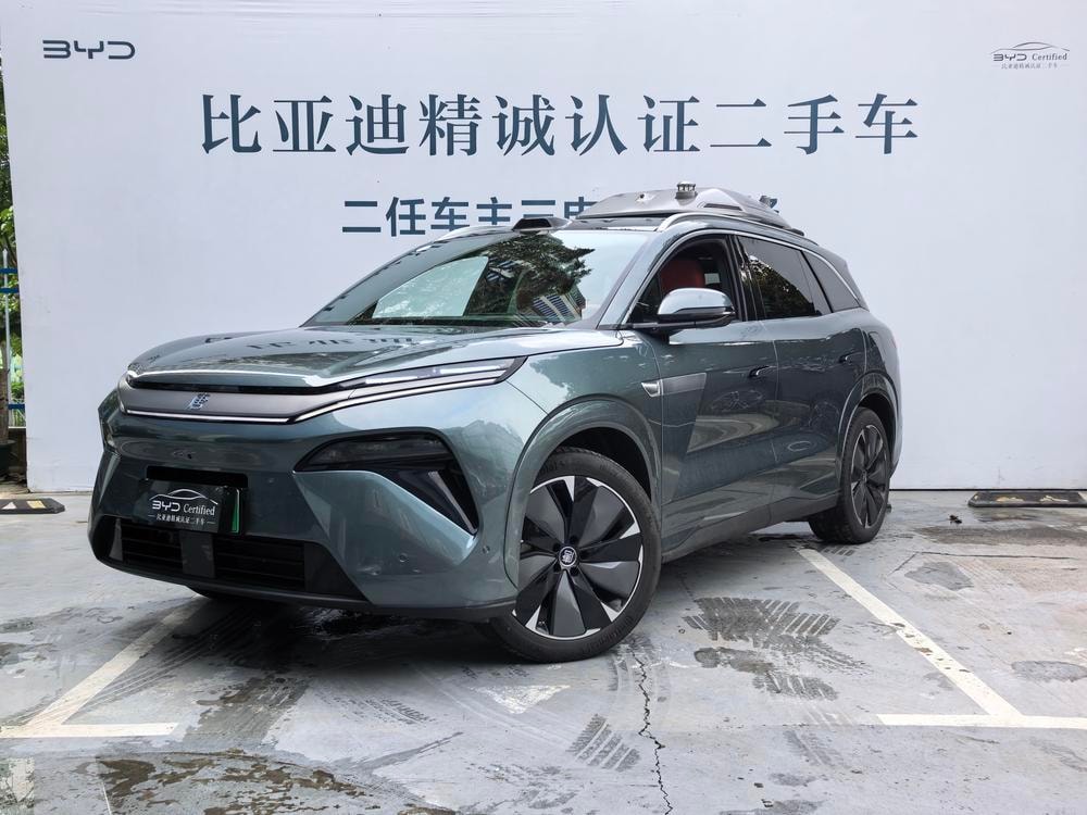 BYD Tang L DM 2025 — фото автомобиля