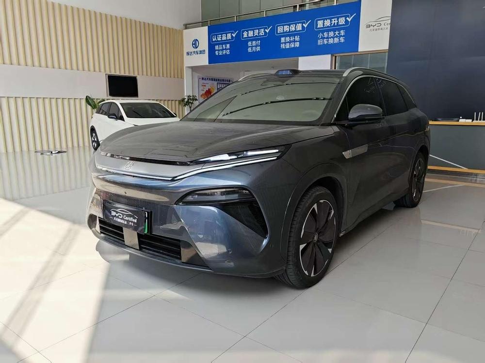 BYD Tang L EV 2025 — фото автомобиля