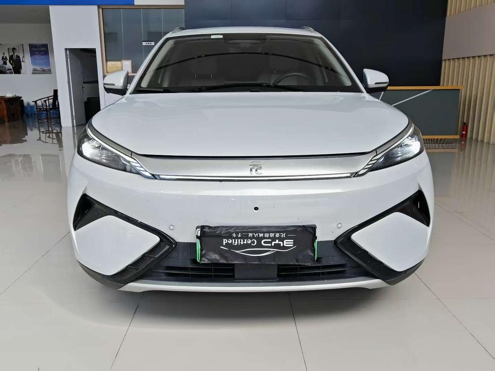 BYD Yuan PLUS 2025 — фото автомобиля 1