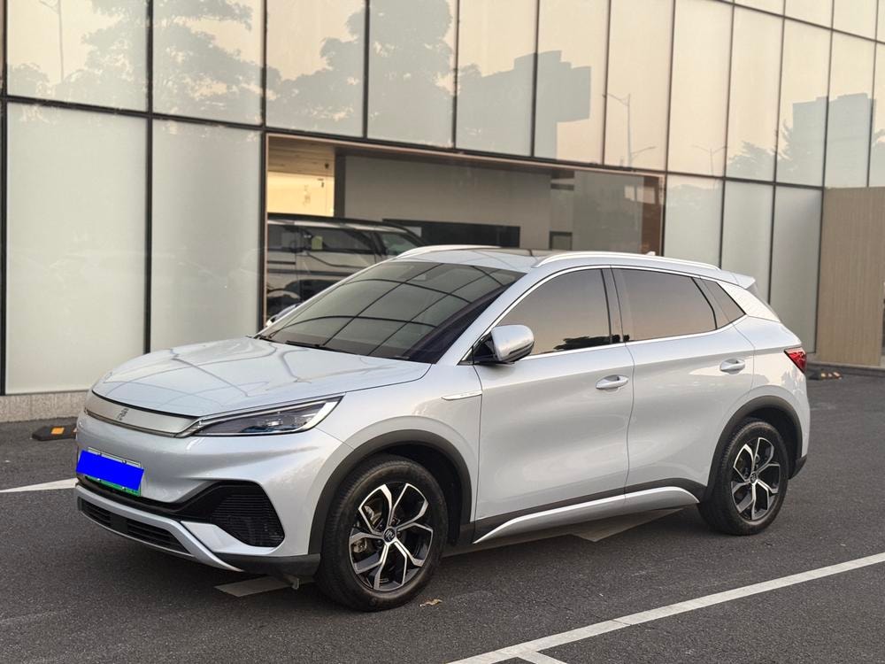 BYD Yuan PLUS 2023 — фото автомобиля