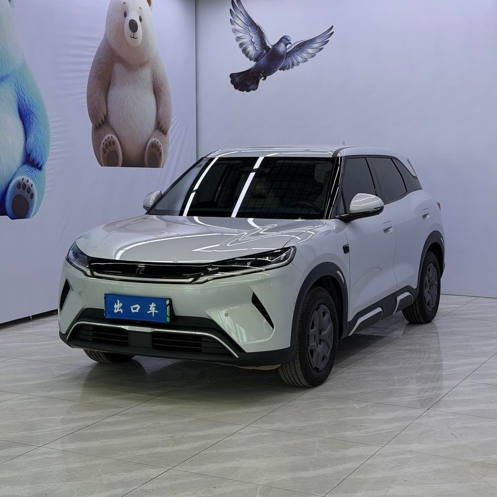 BYD Yuan UP 2025 — фото автомобиля 1