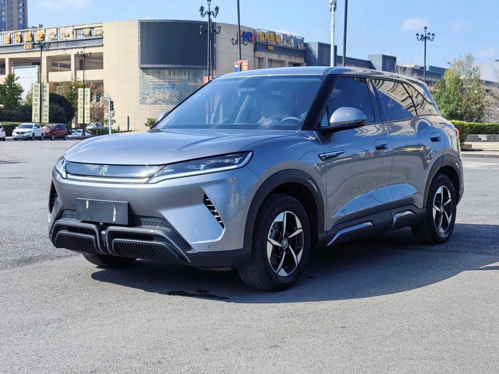 BYD Yuan UP 2024 — фото автомобиля