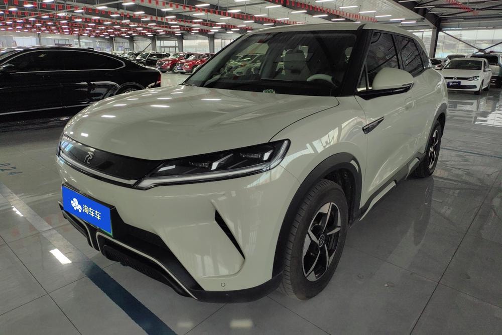 BYD Yuan UP 2024 — фото автомобиля 1