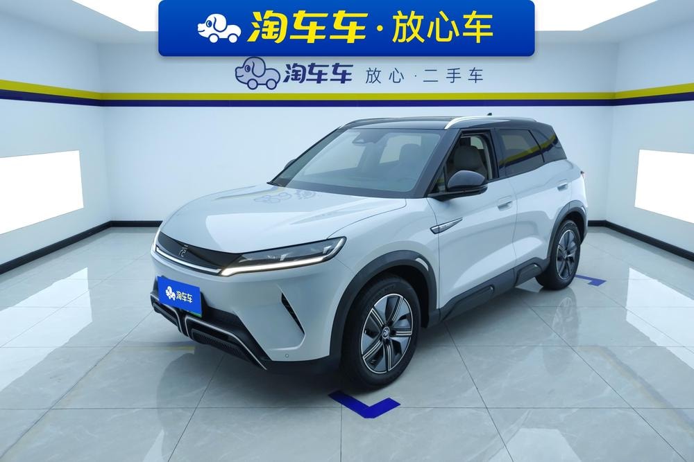 BYD Yuan UP 2024 — фото автомобиля 1