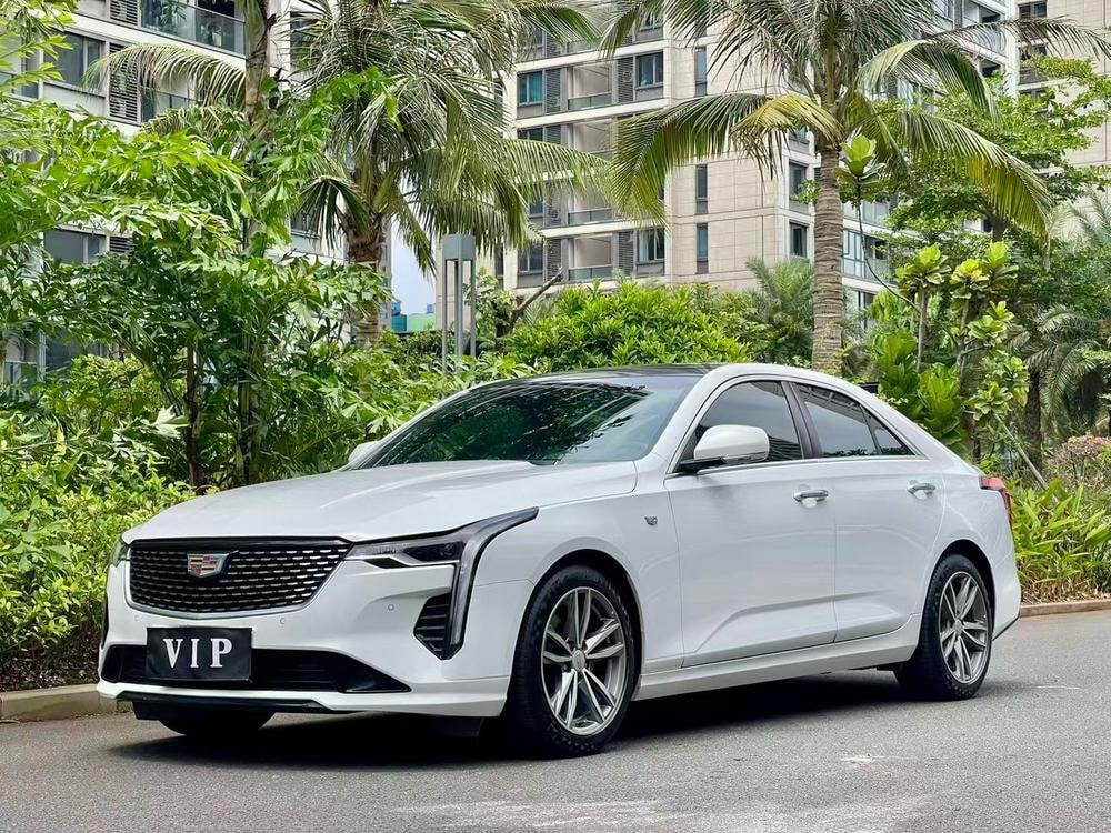 Cadillac CT4 2021 — фото автомобиля 1