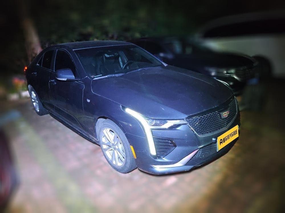 Cadillac CT4 2021 — фото автомобиля