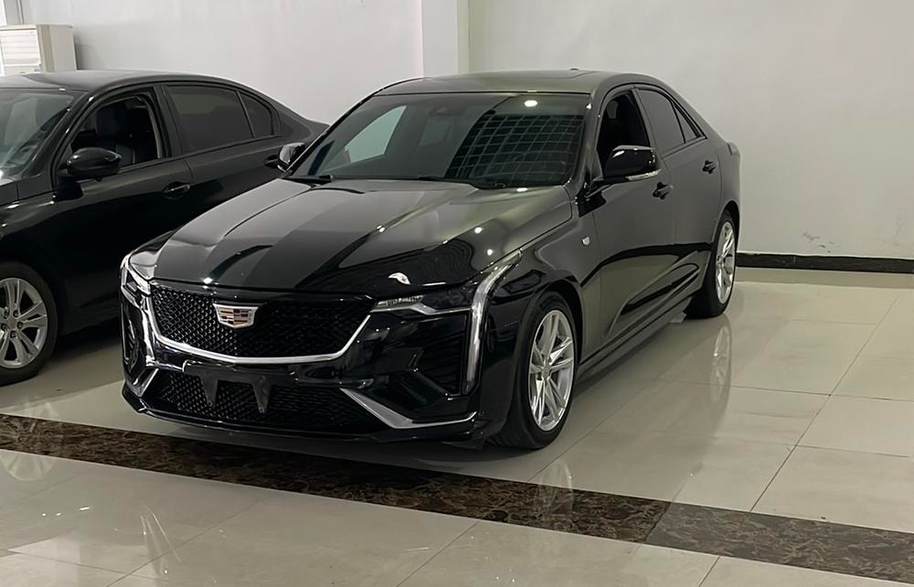 Cadillac CT4 2021 — фото автомобиля