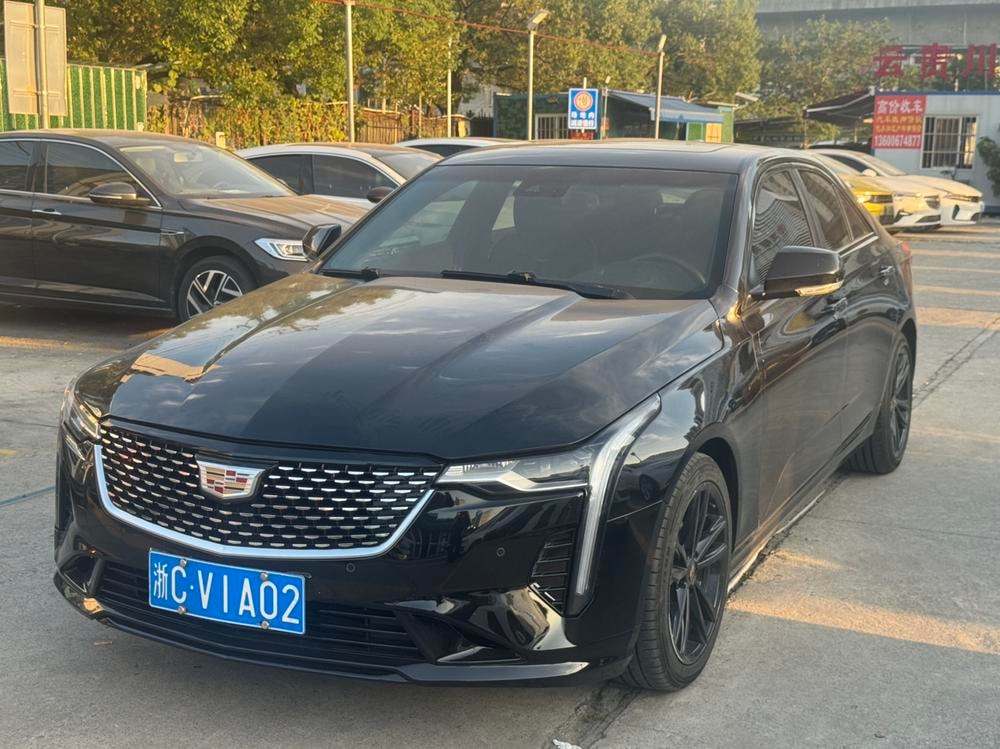 Cadillac CT4 2021 — фото автомобиля