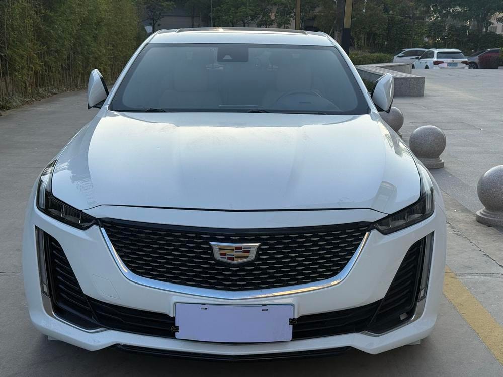 Cadillac CT5 2020 — фото автомобиля 1