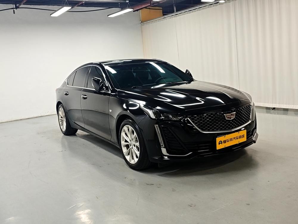 Cadillac CT5 2023 — фото автомобиля 1