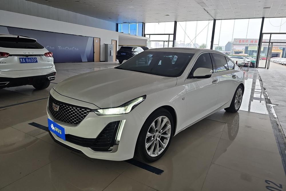 Cadillac CT5 2020 — фото автомобиля