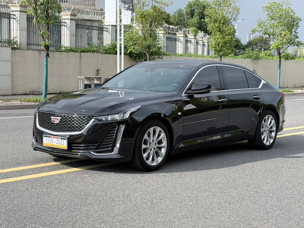Cadillac CT5 2021 — фото автомобиля