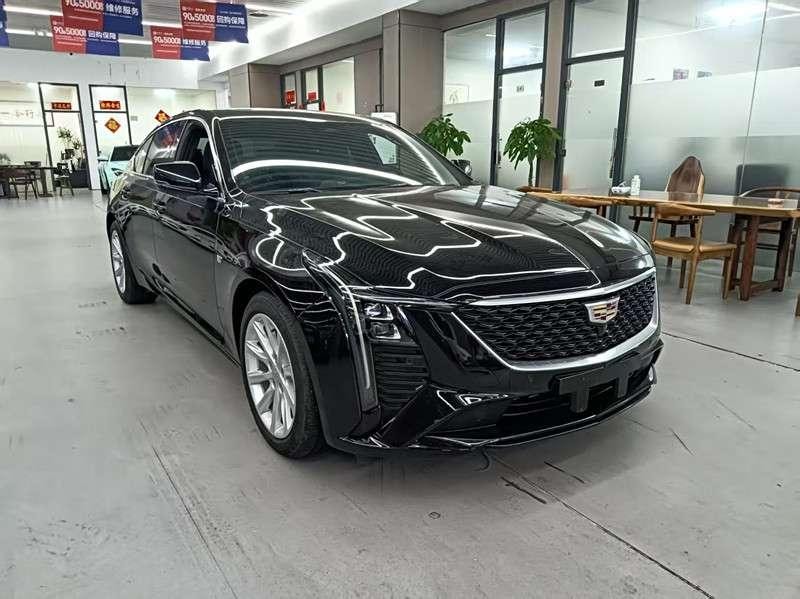Cadillac CT5 2024 — фото автомобиля
