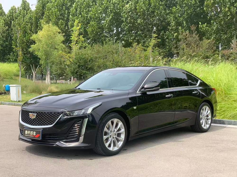 Cadillac CT5 2022 — фото автомобиля 1