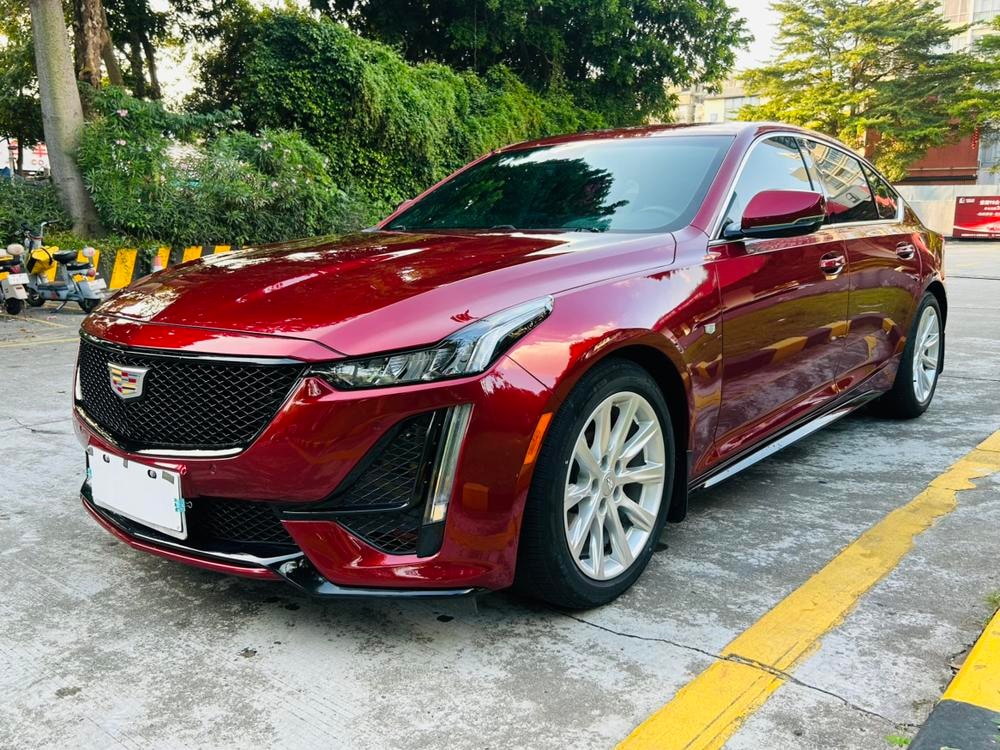 Cadillac CT5 2021 — фото автомобиля 1