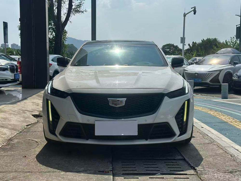 Cadillac CT5 2020 — фото автомобиля 1