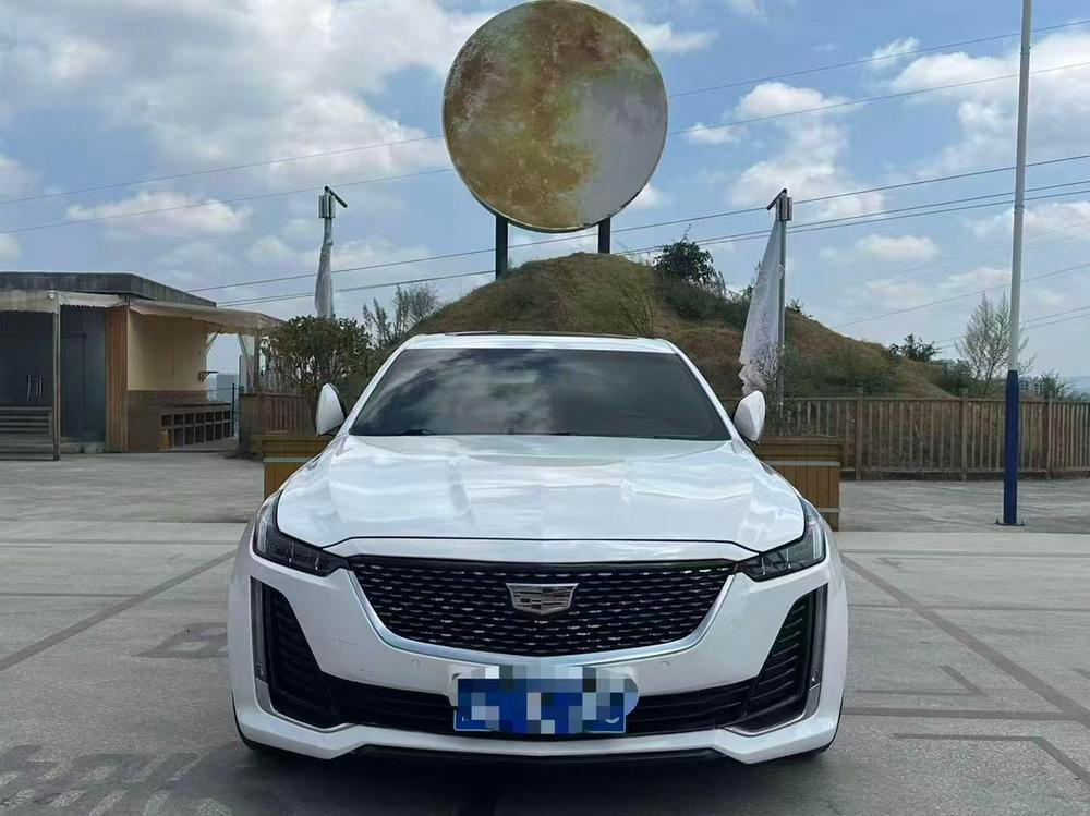 Cadillac CT5 2022 — фото автомобиля