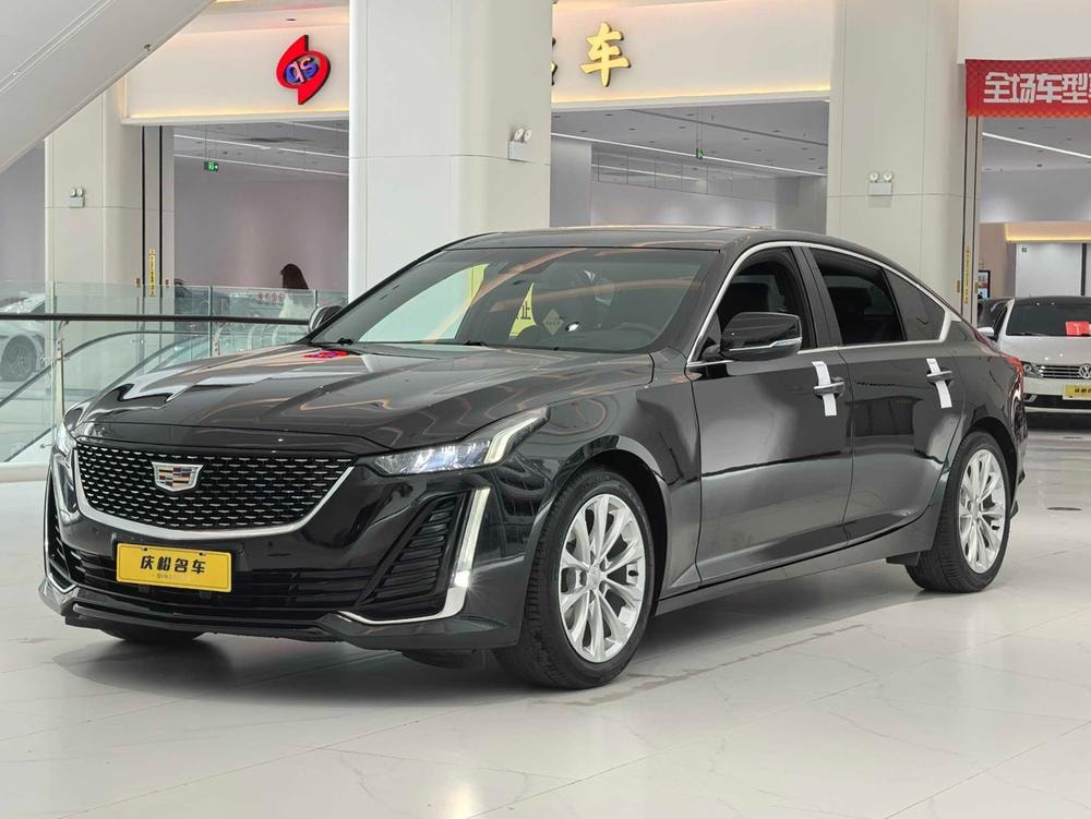 Cadillac CT5 2022 — фото автомобиля 1