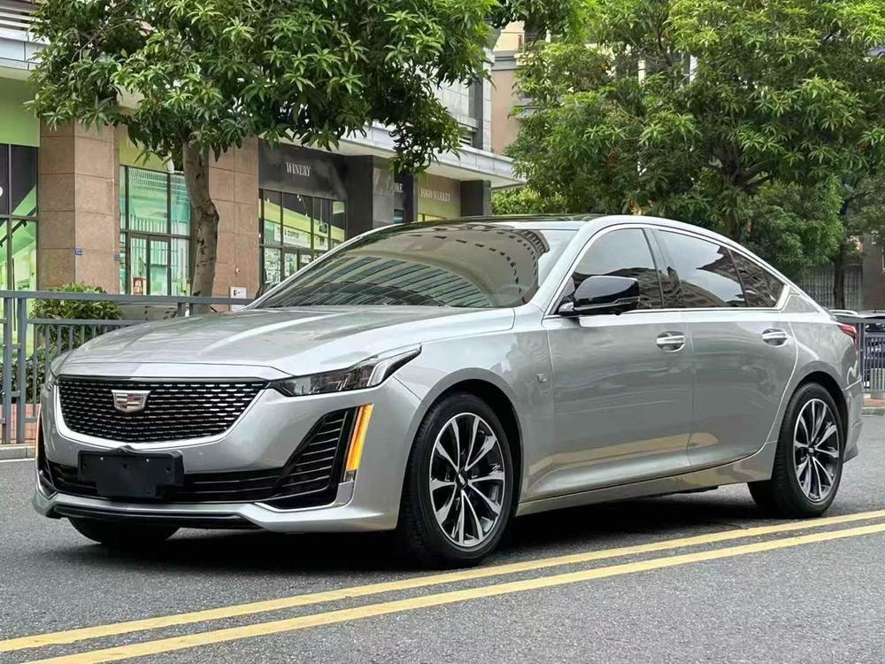 Cadillac CT5 2022 — фото автомобиля 1