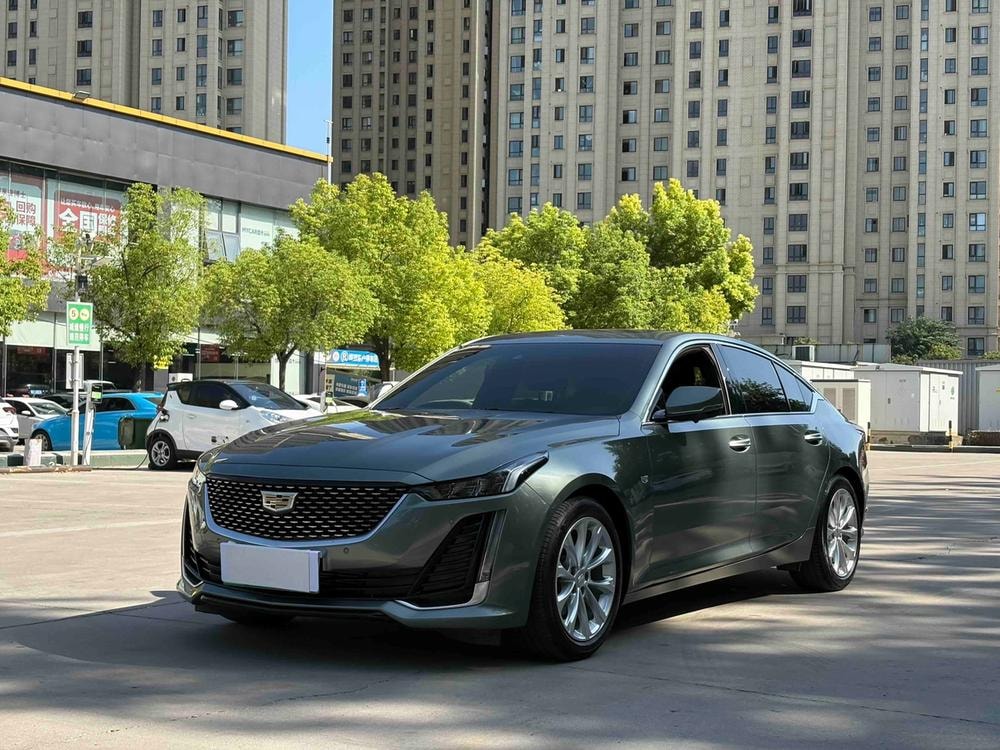 Cadillac CT5 2023 — фото автомобиля 1