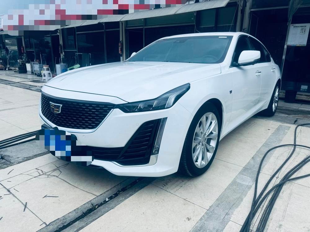 Cadillac CT5 2020 — фото автомобиля