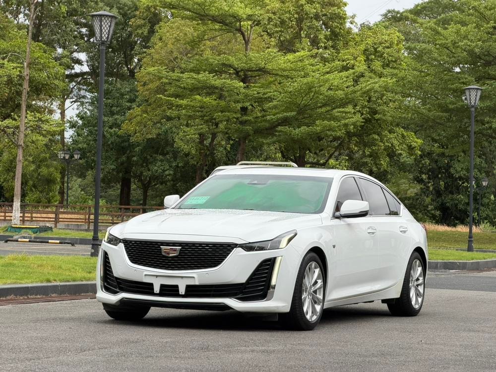 Cadillac CT5 2020 — фото автомобиля 1