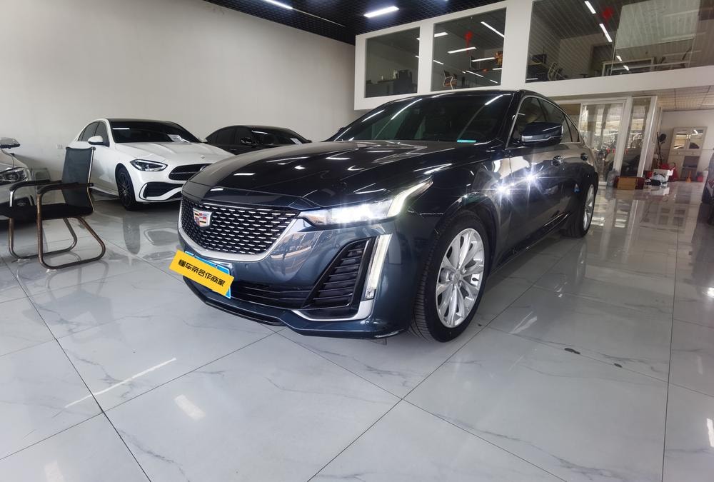 Cadillac CT5 2021 — фото автомобиля 1