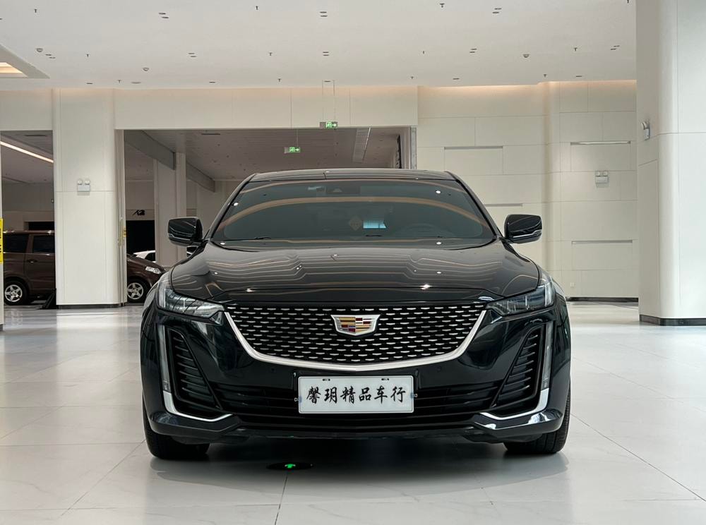 Cadillac CT5 2022 — фото автомобиля