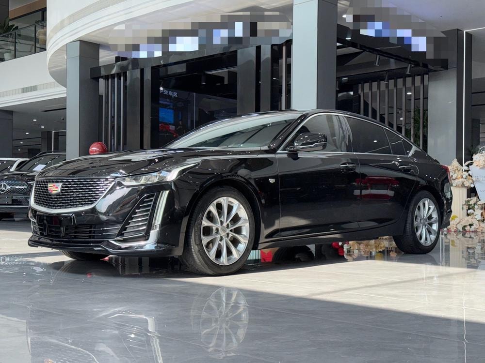 Cadillac CT5 2021 — фото автомобиля