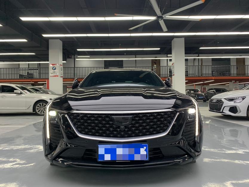 Cadillac CT5 2024 — фото автомобиля