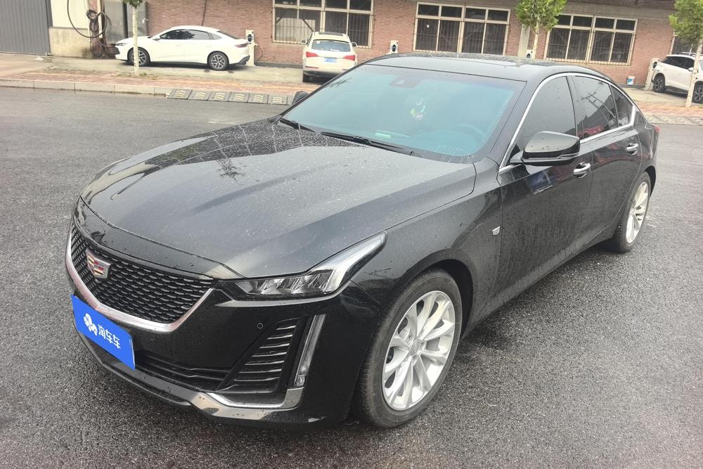 Cadillac CT5 2023 — фото автомобиля