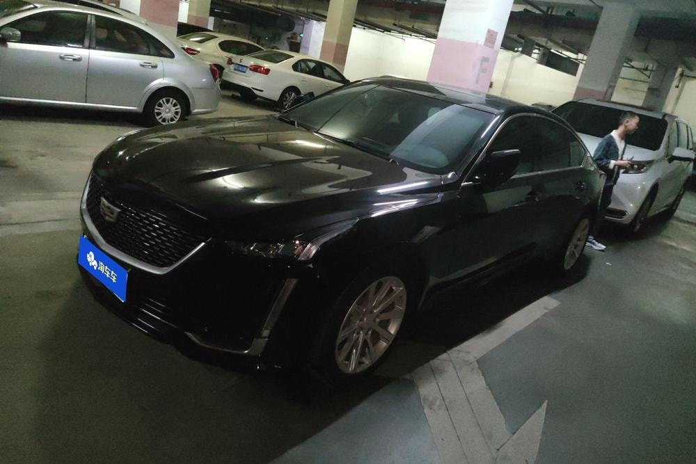 Cadillac CT5 2020 — фото автомобиля