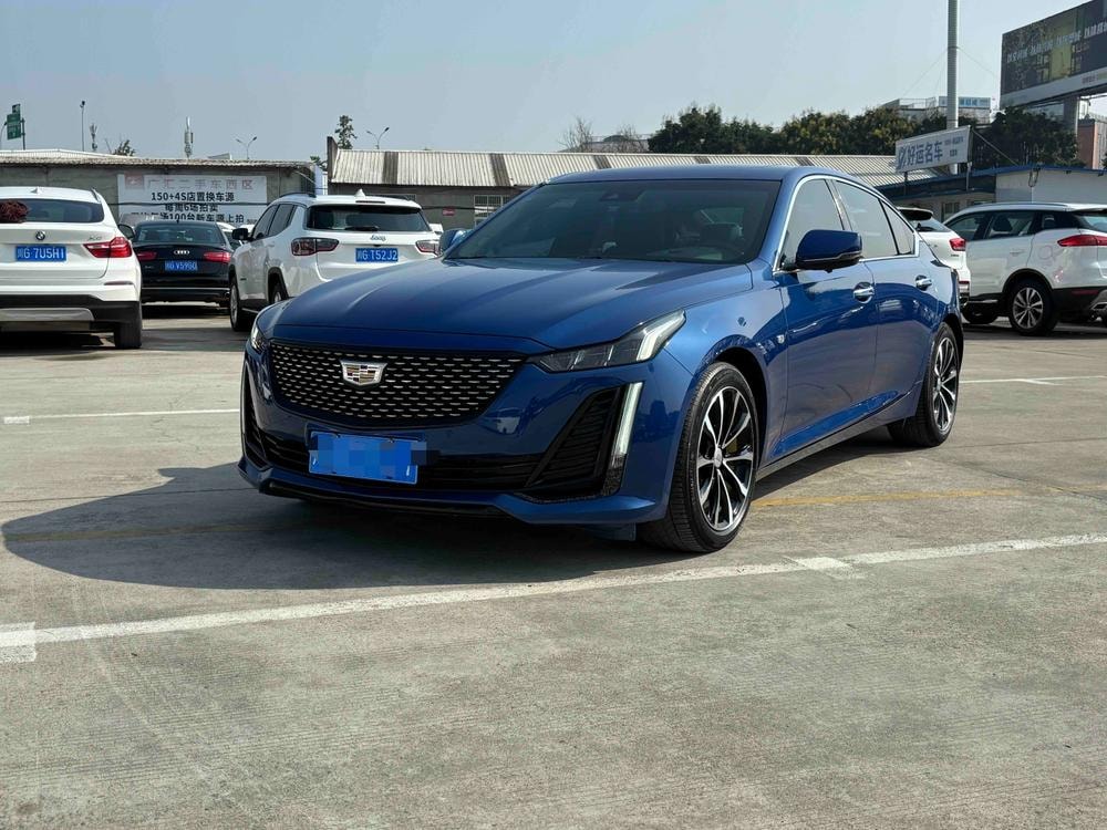 Cadillac CT5 2021 — фото автомобиля