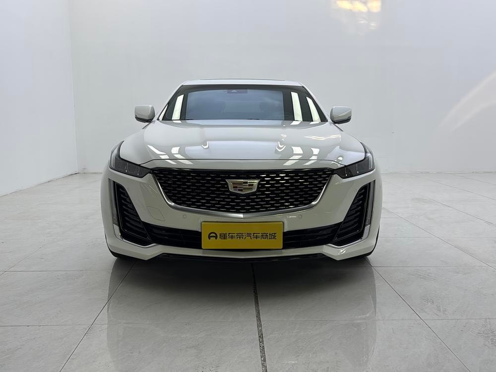 Cadillac CT5 2022 — фото автомобиля