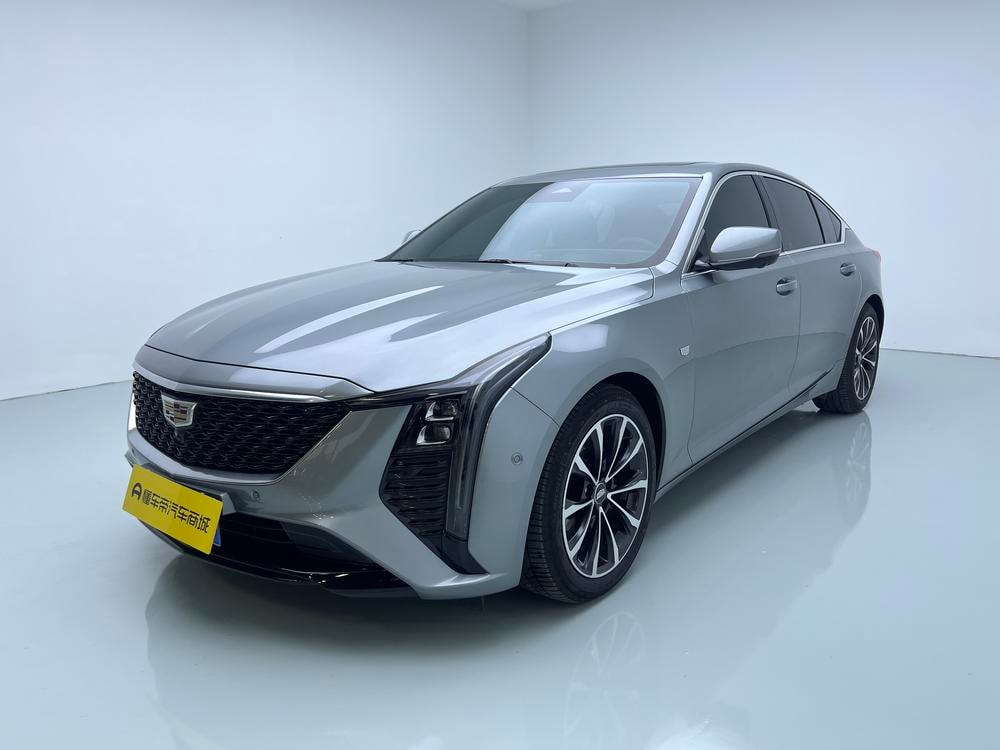 Cadillac CT5 2025 — фото автомобиля