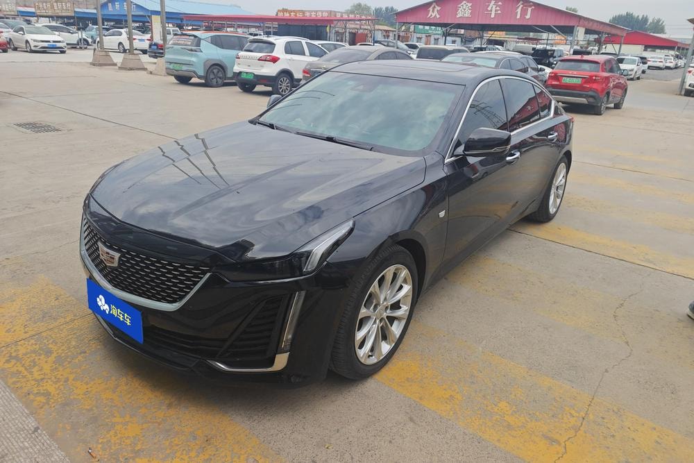 Cadillac CT5 2021 — фото автомобиля