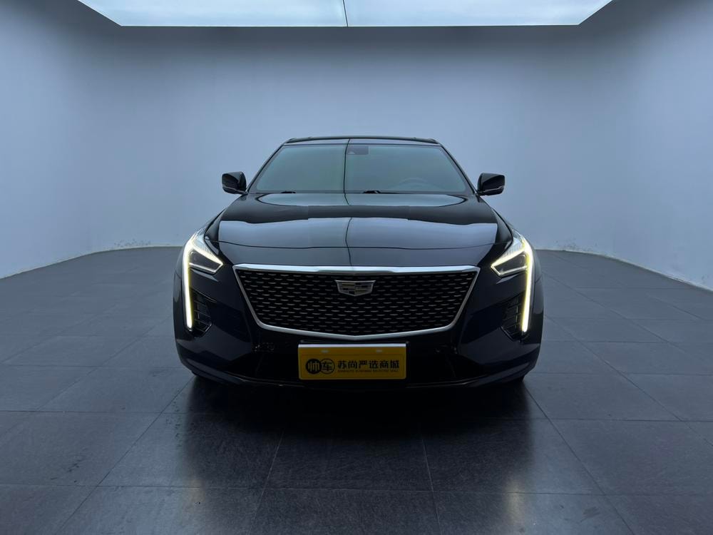 Cadillac CT6 2021 — фото автомобиля 1