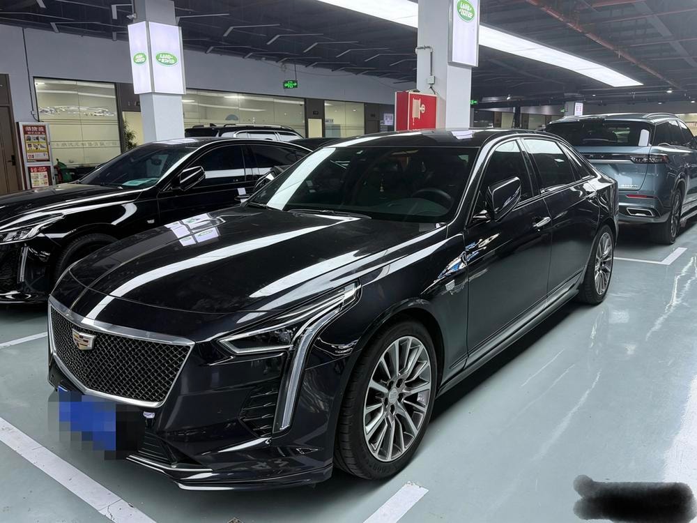 Cadillac CT6 2019 — фото автомобиля