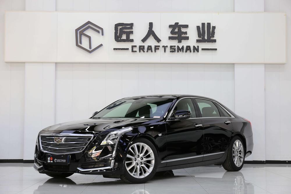 Cadillac CT6 2017 — фото автомобиля 1