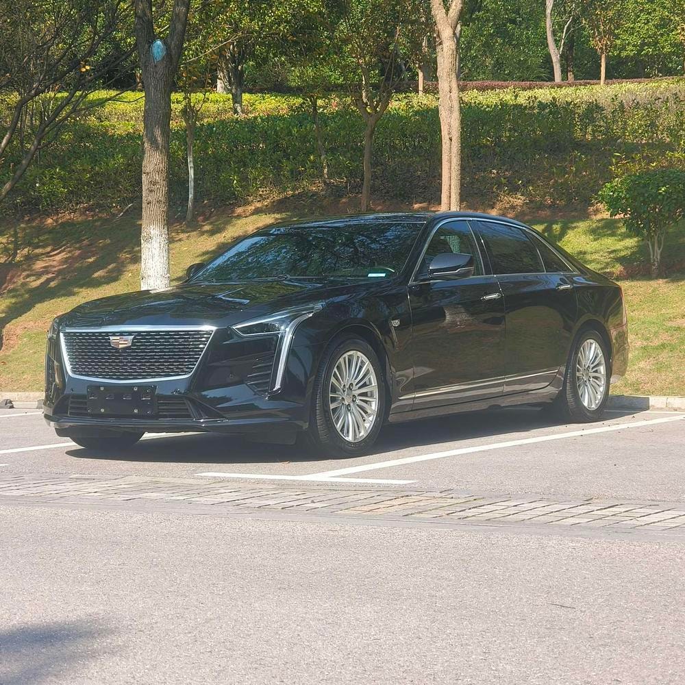Cadillac CT6 2021 — фото автомобиля 1