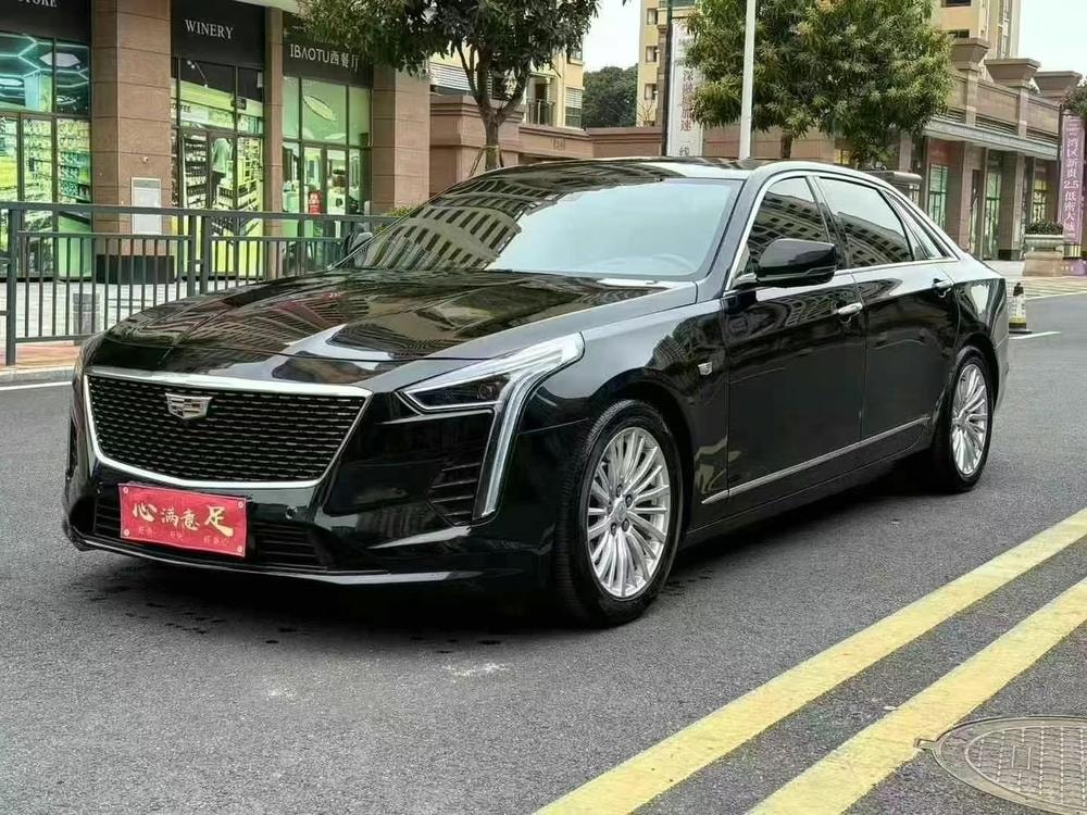 Cadillac CT6 2019 — фото автомобиля 1
