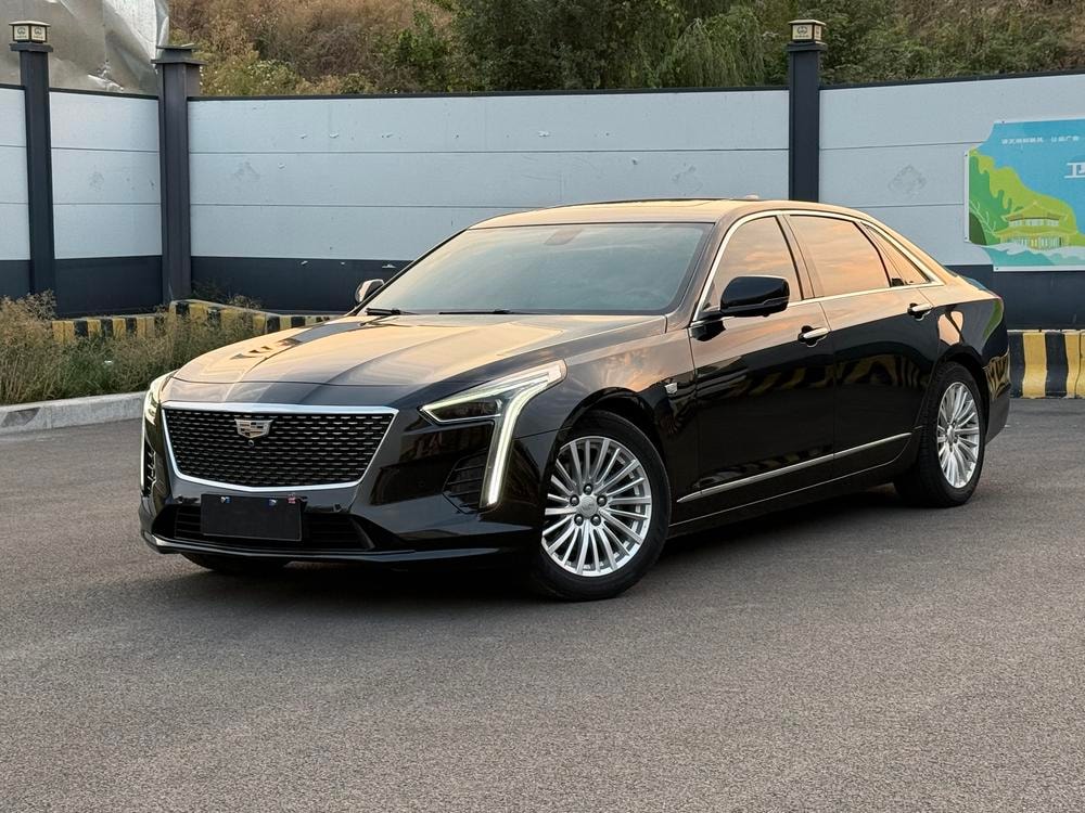 Cadillac CT6 2019 — фото автомобиля 1