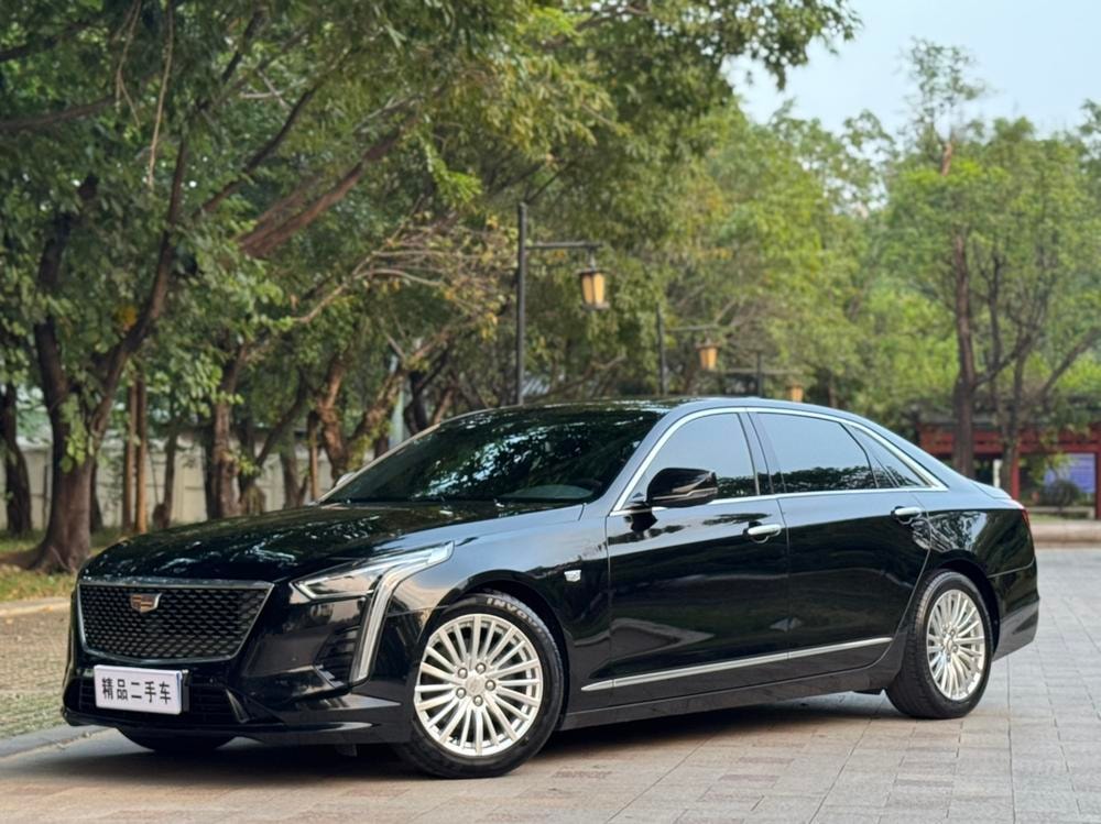 Cadillac CT6 2019 — фото автомобиля